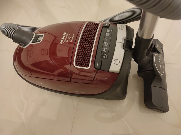 Miele vacuum cleaner