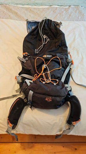 Lowe Alpine Airzone Pro 35:45 litres Rucksack - As new condition