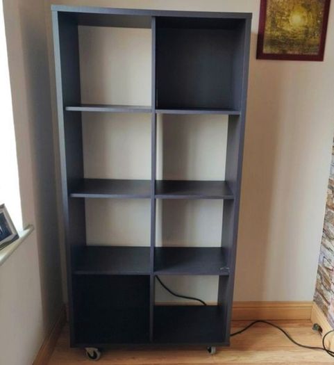 Bookcase with wheels