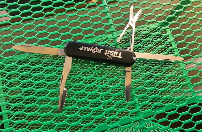 Vintage Victorinox Executive 74mm Rare Discontinued Model Collectable Swiss Army Knife