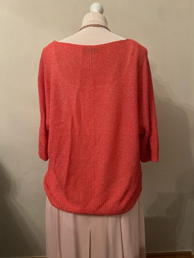 Pink/peach knit top. Size S/M