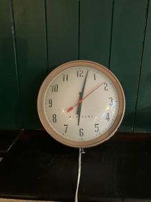 Wes clock