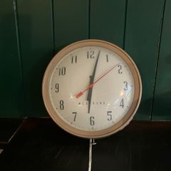 Wes clock