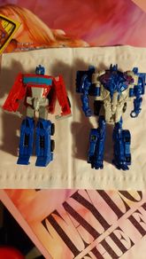 Transformers / toys / optimus
