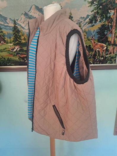 Quilted Isle gilet with knitted arm trim