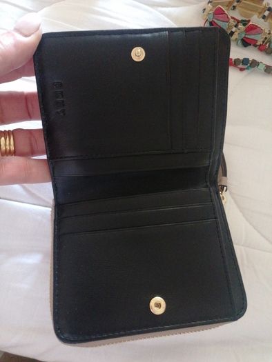 DKNY Wallet