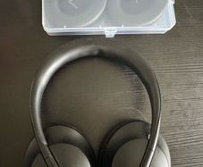 Bose 700