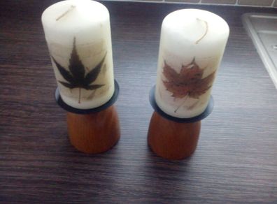 2 Wooden Base Candle Holders & Candles.