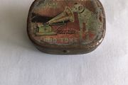 Vintage His Masters Voice HMV loud Gramophone Needle tin
