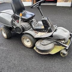 Jonsered (Husqvarna) 4 wheel drive