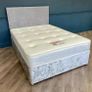 King size bed set Image 3