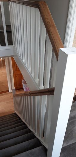 Carpenter .carpentry.painting  Decorating   Kitchen Fitting