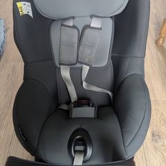 Britax Romer dualfix M I-size