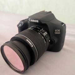 CAMERA (doesn't seem to turn on I know nothing about it)