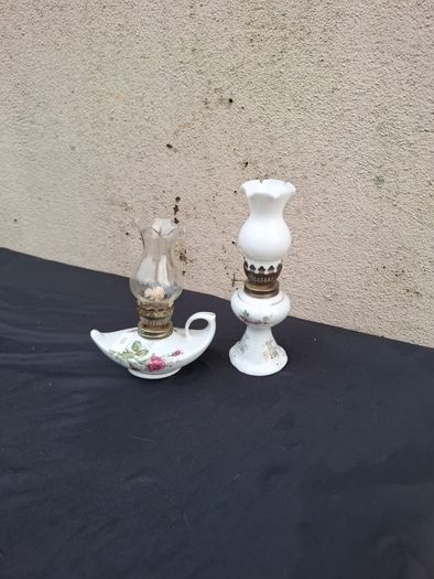 By post only 2 small oil lamp