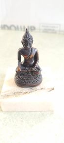 Tibet Copper meditation Budda Statue copper carving .Zen,car decor, Small Buddha Bodhisattva Sakyamuni statue buddhism crafts small Buddha on marble plinth.