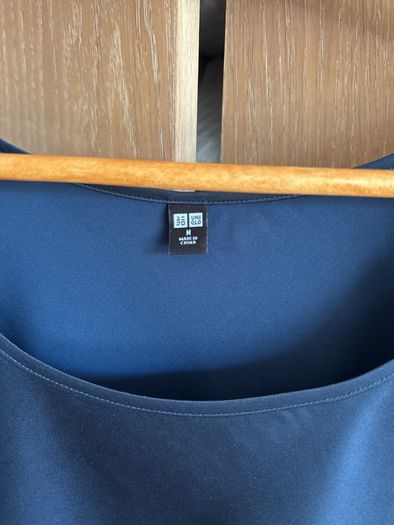 Uniqlo navy satin tank top size M (10-12)