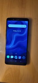 Realme Android phone (6GB/128Gb)