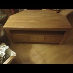 Corner tv unit