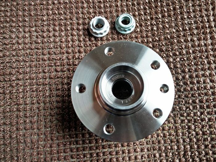 VW Touareq Transporter Multivan, Front/Rear Wheel Bearing Kit