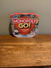 Monopoly GO Landmark Rush portable game