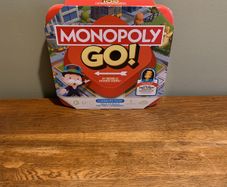 Monopoly GO Landmark Rush portable game