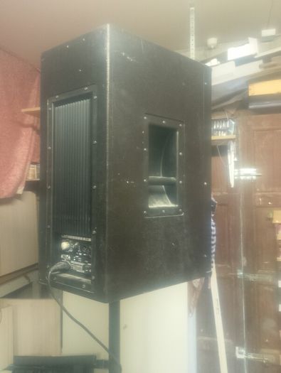15" active speakers