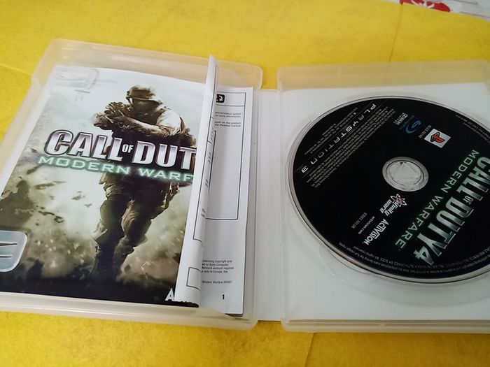Call of Duty 4 Modern Warfare PlayStation 3 ps3 games Original