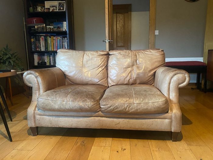 Vintage style 2 seater leather sofa