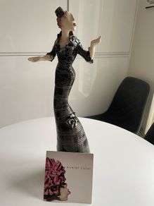 Ayelet Lalor Vintage Black Diva