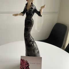 Ayelet Lalor Vintage Black Diva