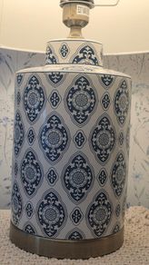 2 large lamps stunning blue /white bronze colour  base rim. 30e each