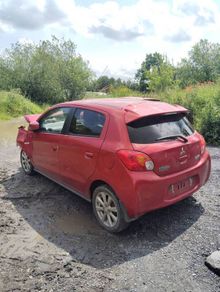 Breaking mitsubishi space star 2014 petrol