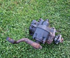 Mercedes steering box w124/r129