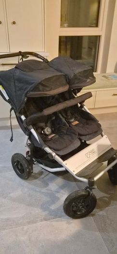 Mountain Buggy Duet double pram