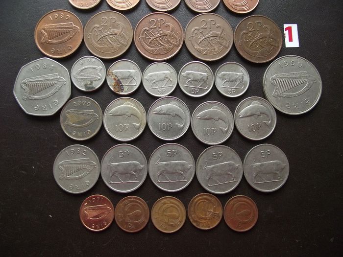 Lot of 41 Irish coins (1971-2000)