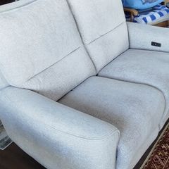 2 Seater Electric Recliner Sofa Cream Fabric 1 Year Old Excellent Condition