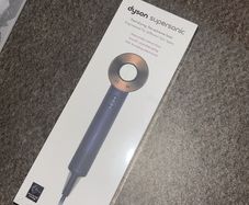 Brand new | Factory sealed | Dyson supersonic hairdryer