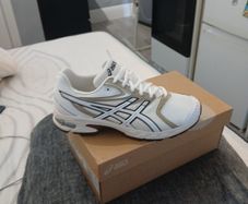 Asics Gel Ds Trainers Brand New Size 6