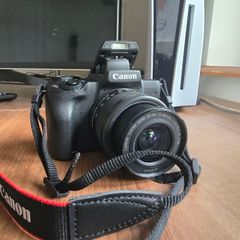 Canon EOS M50 Mark II Mirrorless Camera + 15-45mm Lens | Excellent Condition