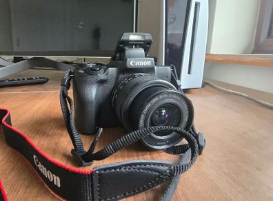 Canon EOS M50 Mark II Mirrorless Camera + 15-45mm Lens | Excellent Condition