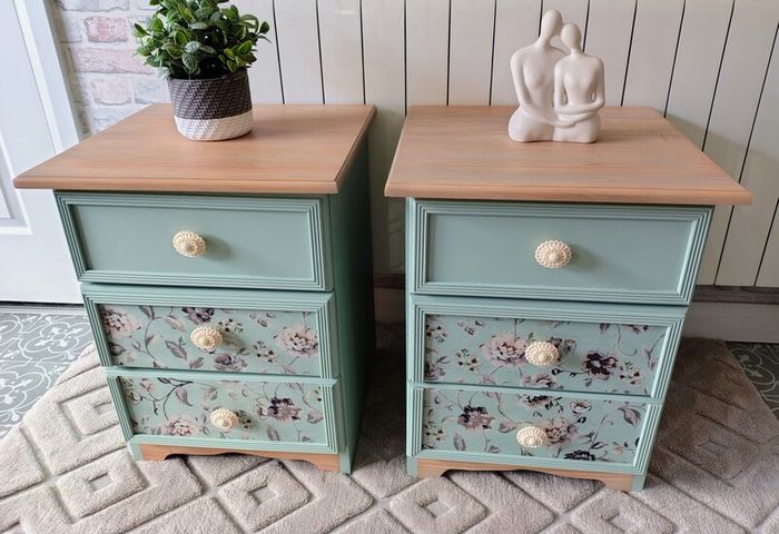 Bedside Lockers