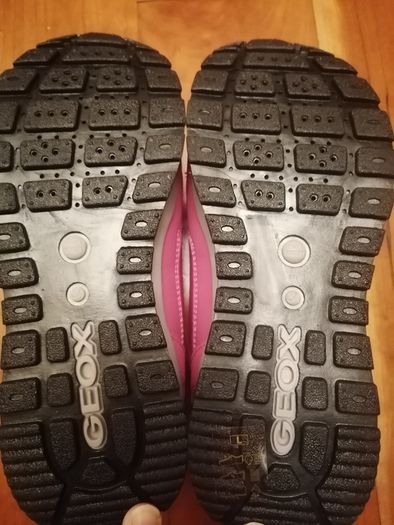 Girls "Geox" trainers, BRAND NEW IN BOX