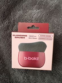 B Bold blending brush  - super dense - tanning brush