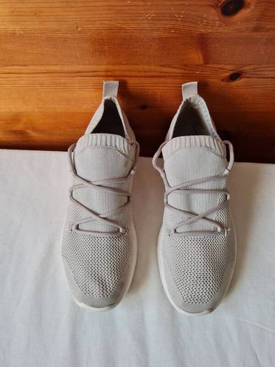 Timberland flyroam go Oxford knit Size 7 eu 40 beige in excellent condition