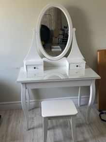 Dressing vanity table & stool