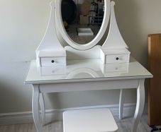 Dressing vanity table & stool