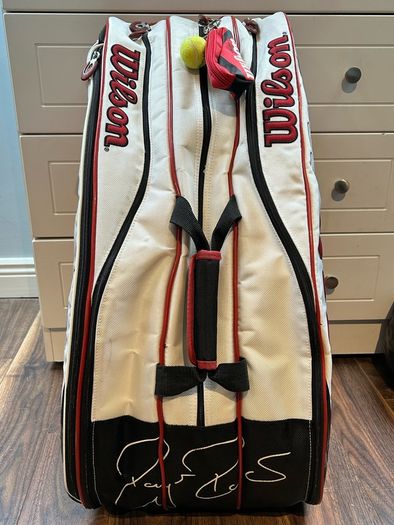 WILSON Limited Edition ROGER FEDERER Signature Tennis 6/7 Racket Backpack
