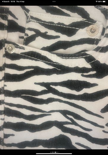 jeans Zara high rise skinny animal print size 12