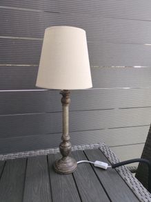 Gorgeous table lamp